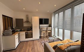 Luminux - 1P A 2P - Henriville