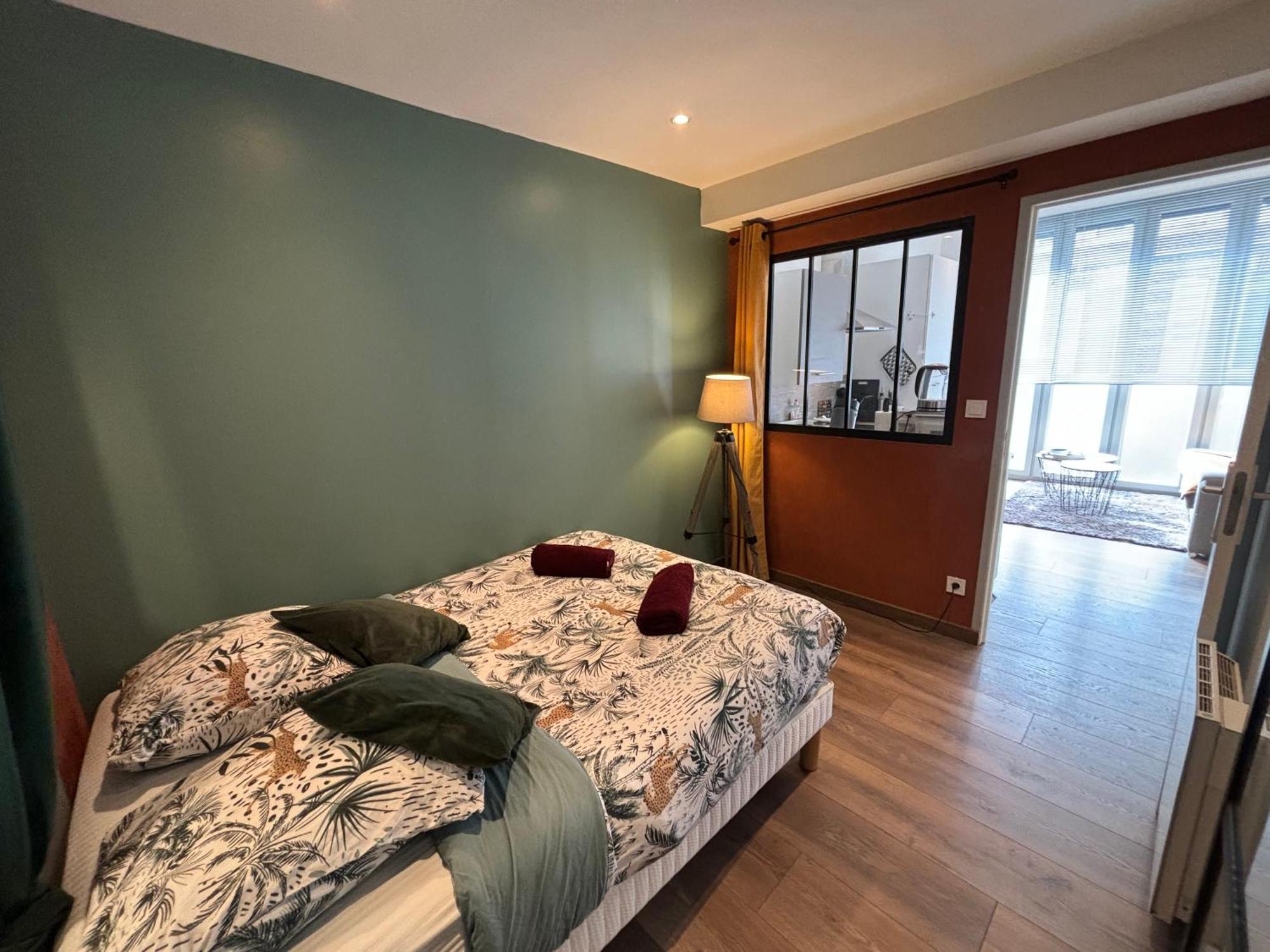 Luminux - 1P A 2P - Henriville Amiens Extérieur photo